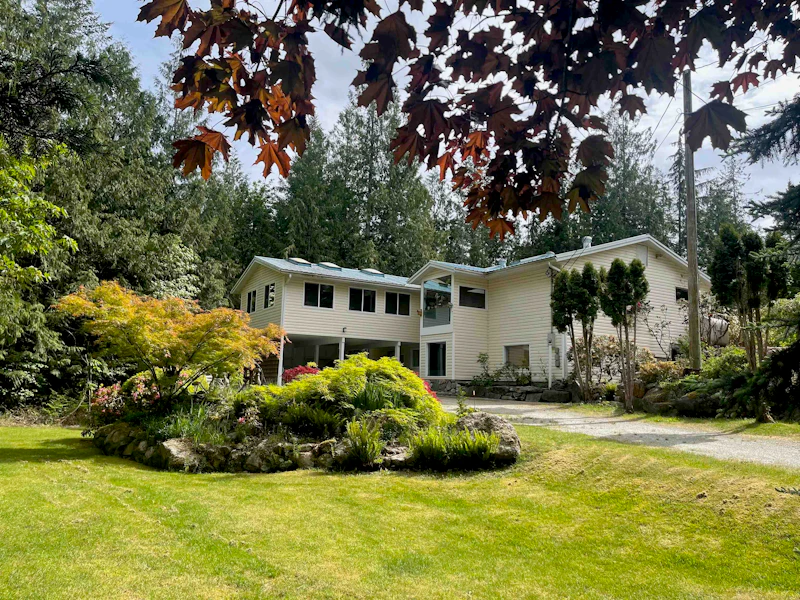 6055 Dubois Road, Pender Harbour Egmont BC