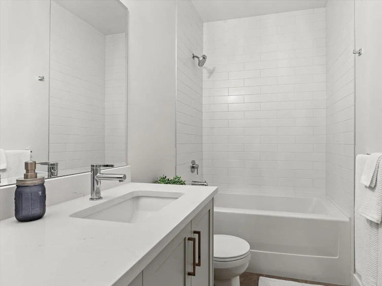 95-1880 Columbia Valley Road, Cultus Lake, BC, V2R 4W6 - 31