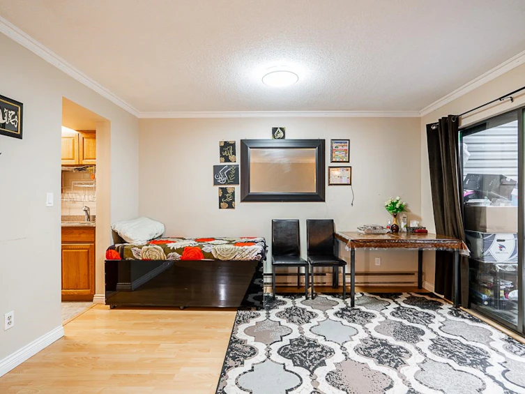 8-9955 140 Street, Surrey, BC, V3T 4M4 - 10