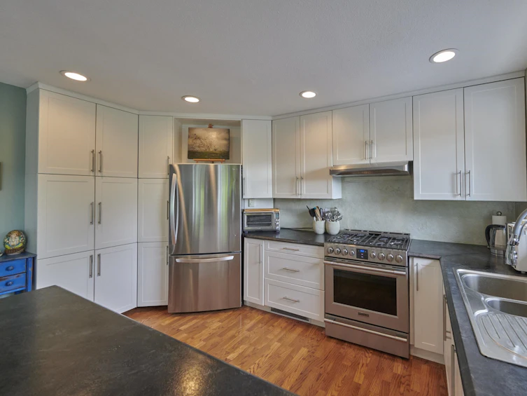 1454 Davidson Road, Gibsons, BC, V0N 1V6 - 9