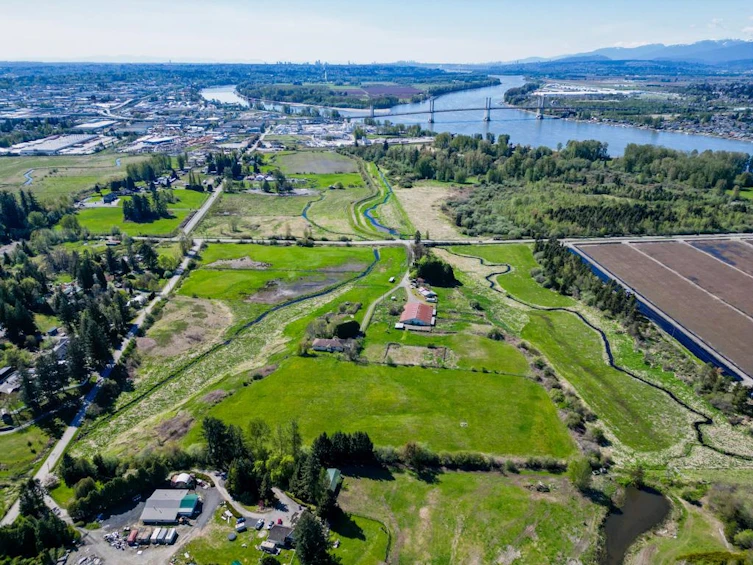 10392 208 Street, Langley, BC, V1M 3J7 - 2
