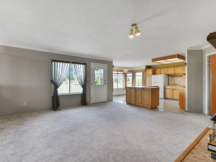 10392 208 Street, Langley, BC, V1M 3J7 - 10