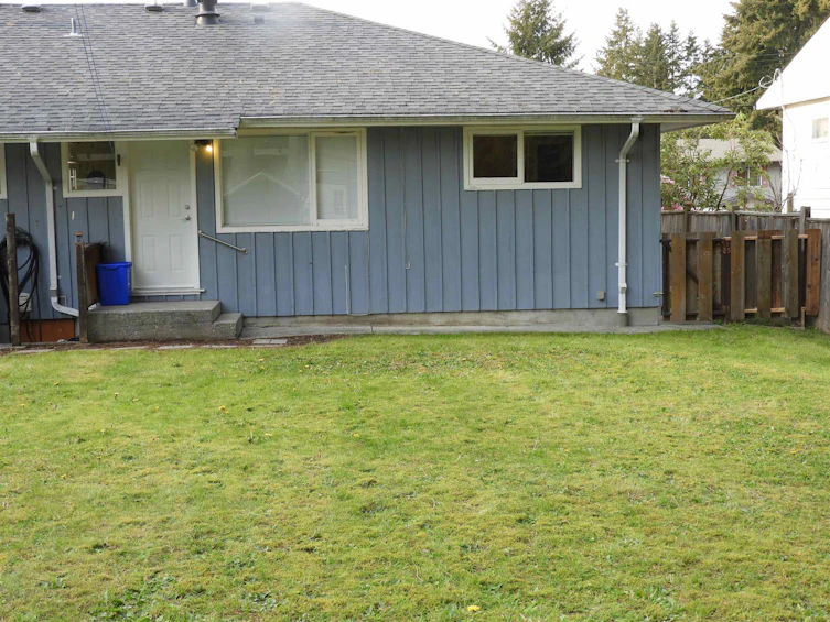 14062 103 Avenue, Surrey, BC, V3T 1S2 - 14
