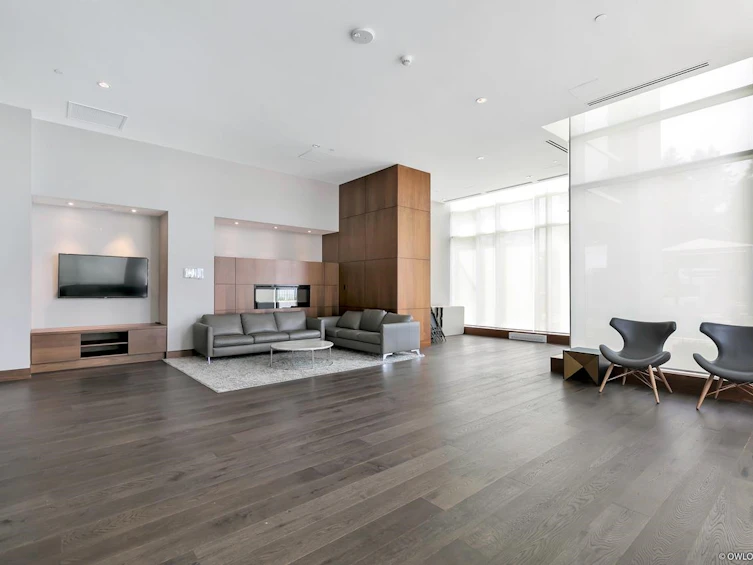 801-13750 100 Avenue, Surrey, BC, V3T 0L3 - 9
