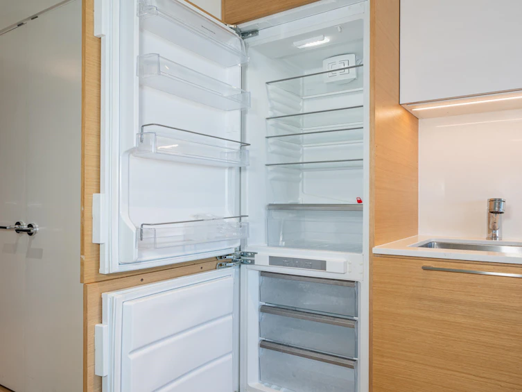 1208-13438 Central, Surrey, BC, V3T 0N2 - 8