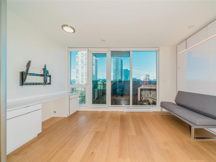 1208-13438 Central, Surrey, BC, V3T 0N2 - 10