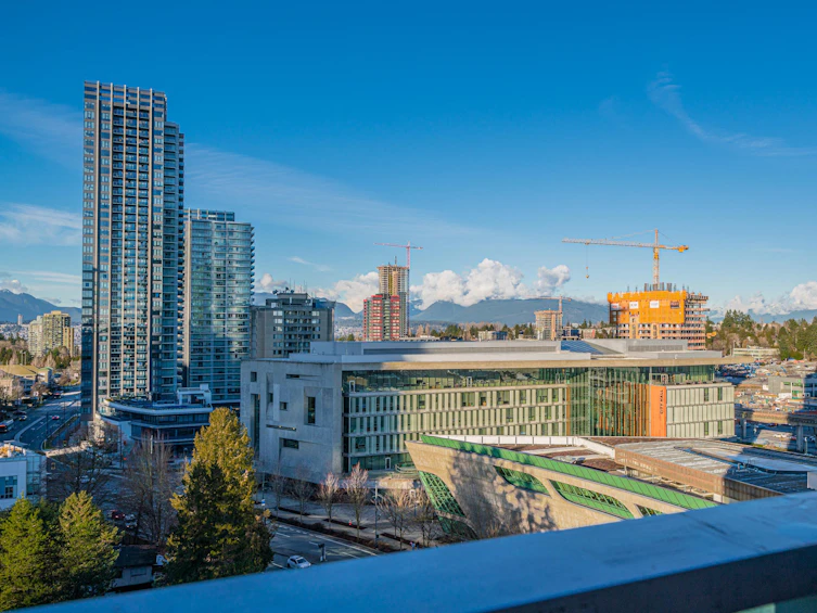 1208-13438 Central, Surrey, BC, V3T 0N2 - 23