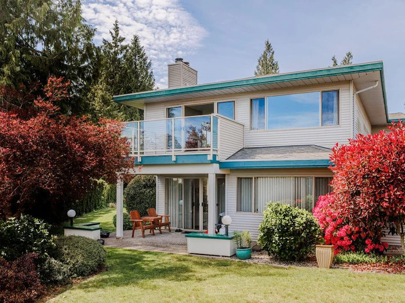 37 - 555 Eaglecrest Drive, Gibsons BC