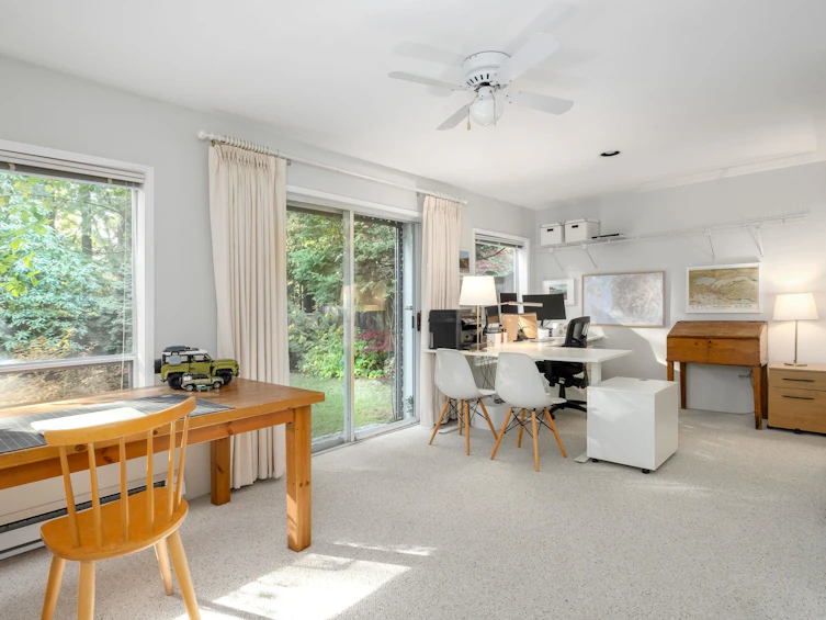 5405 Ranger Avenue, North Vancouver, BC, V7R 3M7 - 24
