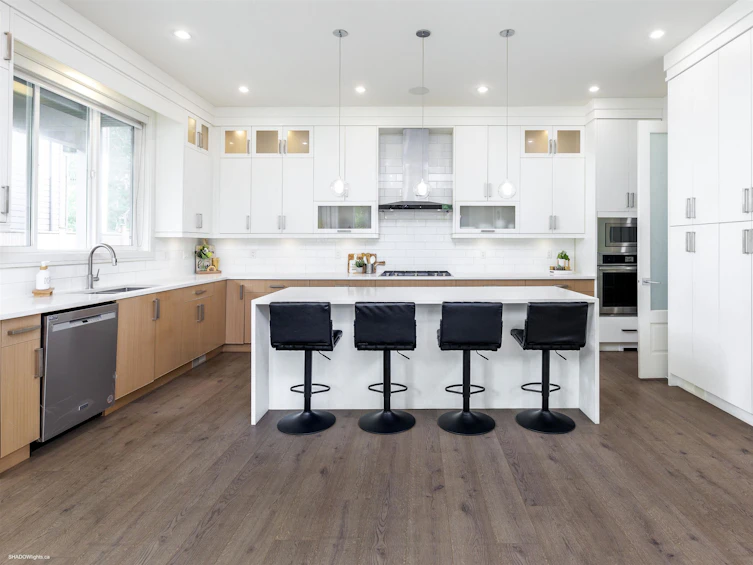 15609 77b Avenue, Surrey, BC, V3S 3P9 - 6