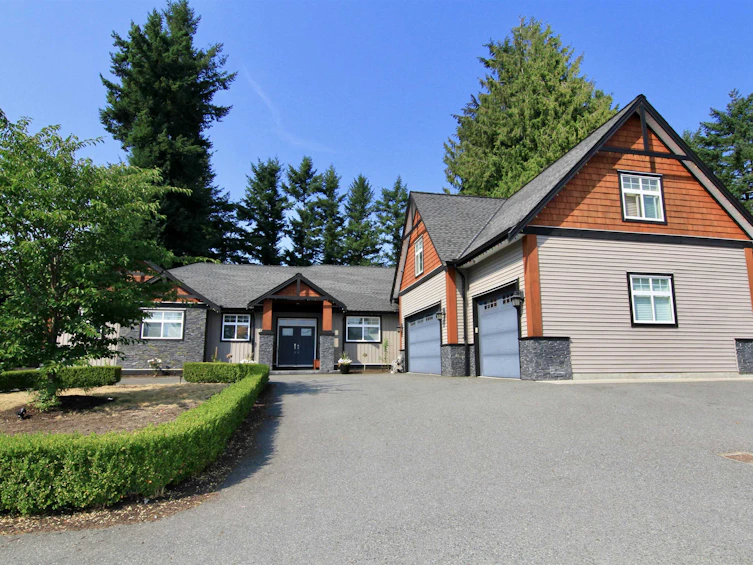 33519 Cherry Avenue, Mission, BC, V2V 2V5 - 2