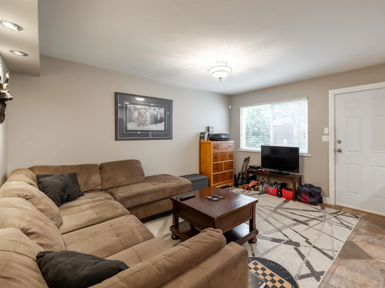 33054 Phelps Avenue, Mission, BC, V2V 7R1 - 31
