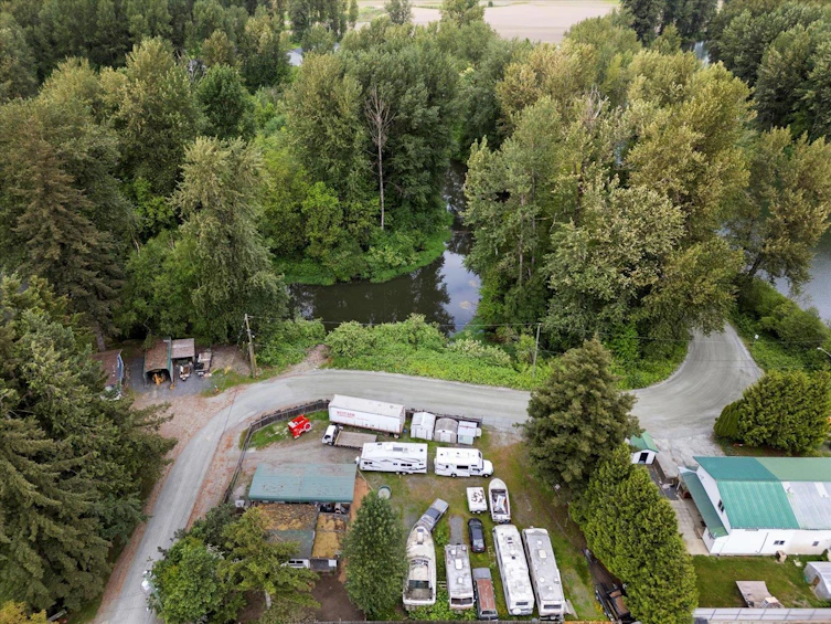 8060 Atchelitz Road, Chilliwack, BC, V2R 4H4 - 2