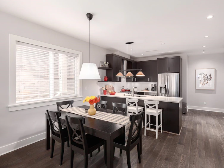 874 East 13th Avenue, Vancouver, BC, V5T 2L5 - 6