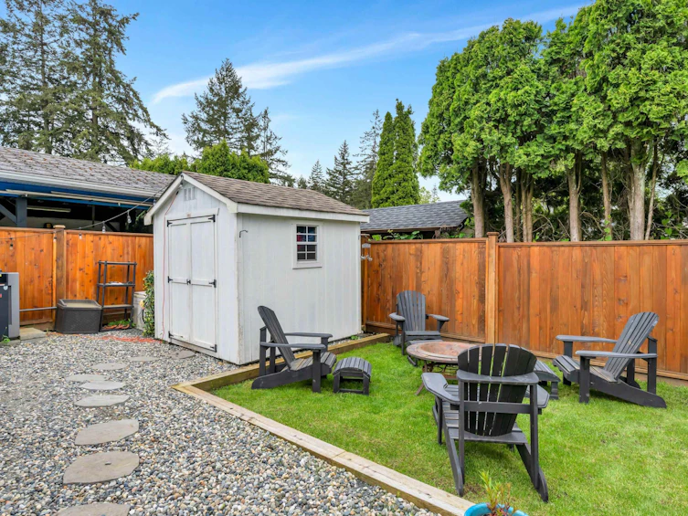 4039 205a Street, Langley, BC, V3A 2A4 - 39