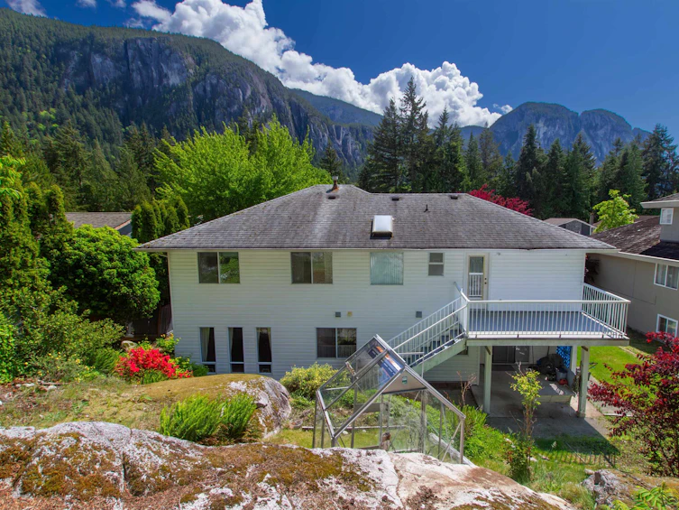 40038 Plateau Drive, Squamish, BC, V8B 0W3 - 5