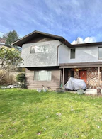 740 Maplewood Lane