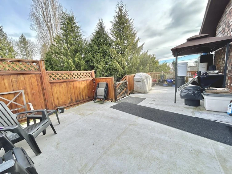 740 Maplewood Lane, Gibsons, BC, V0N 1V8 - 13