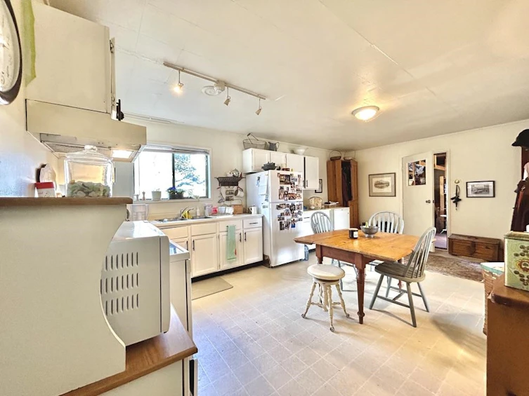 740 Maplewood Lane, Gibsons, BC, V0N 1V8 - 20