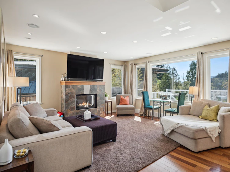 5755 Telegraph Trail, West Vancouver, BC, V7W 1R3 - 4