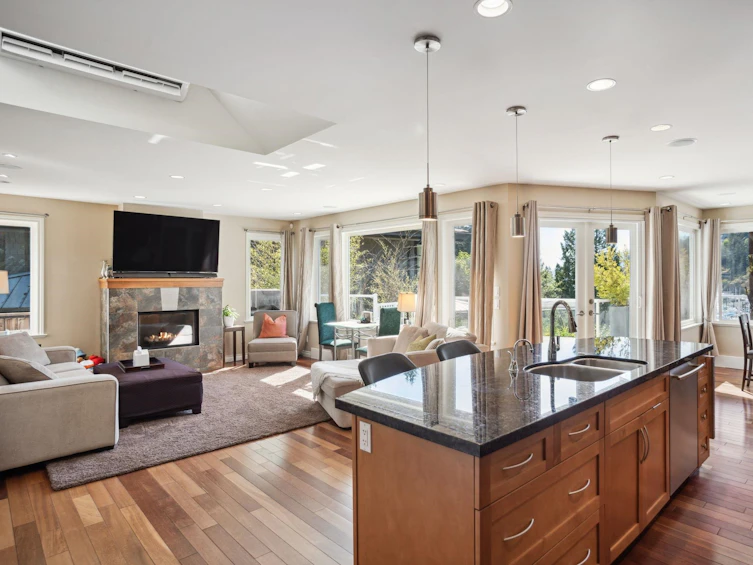 5755 Telegraph Trail, West Vancouver, BC, V7W 1R3 - 8