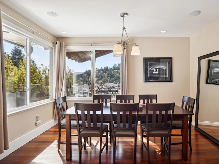5755 Telegraph Trail, West Vancouver, BC, V7W 1R3 - 9