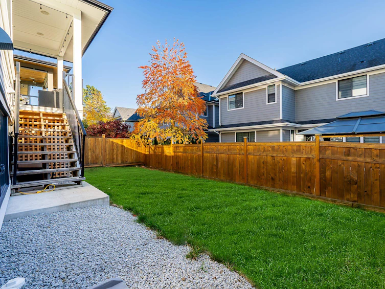 16752 17a Avenue, Surrey, BC, V3Z 0T3 - 33