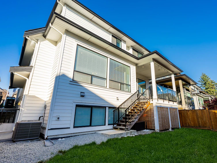 16752 17a Avenue, Surrey, BC, V3Z 0T3 - 34