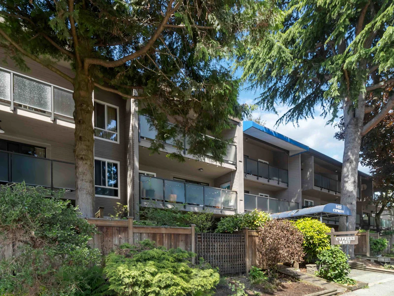 209 - 1425 Cypress Street, Vancouver BC V6J 3L1