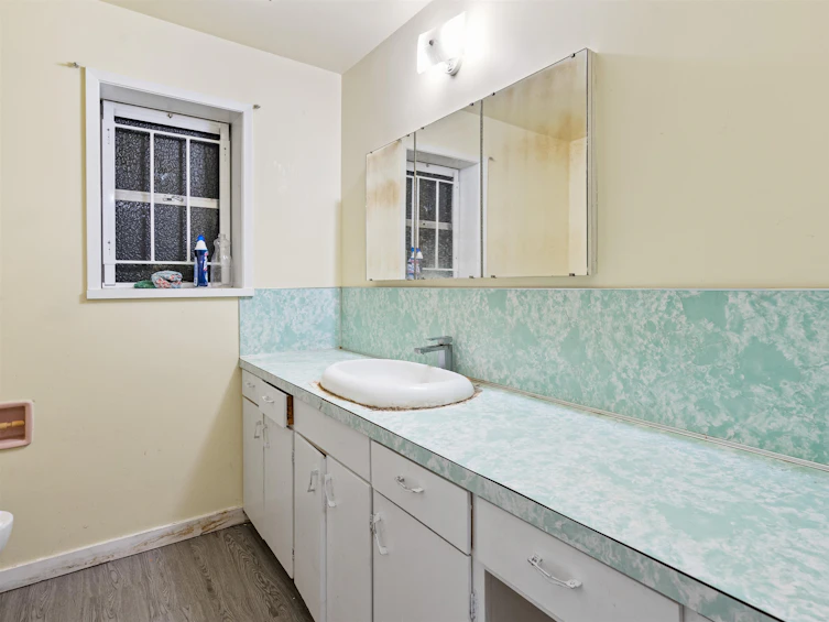 5365 Earles Street, Vancouver, BC, V5R 3S2 - 10
