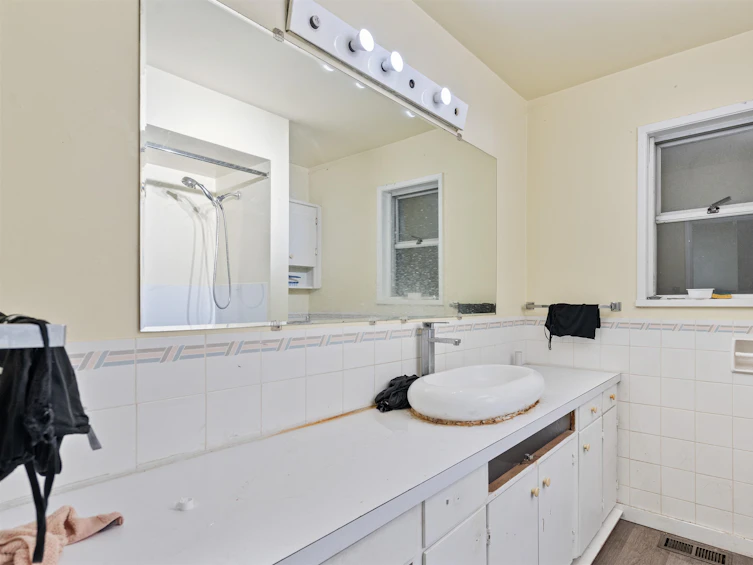 5365 Earles Street, Vancouver, BC, V5R 3S2 - 24