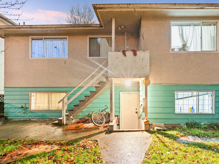 5365 Earles Street, Vancouver, BC, V5R 3S2 - 31