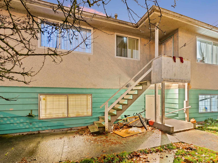 5365 Earles Street, Vancouver, BC, V5R 3S2 - 32