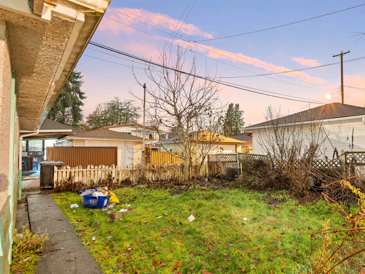 5365 Earles Street, Vancouver, BC, V5R 3S2 - 33
