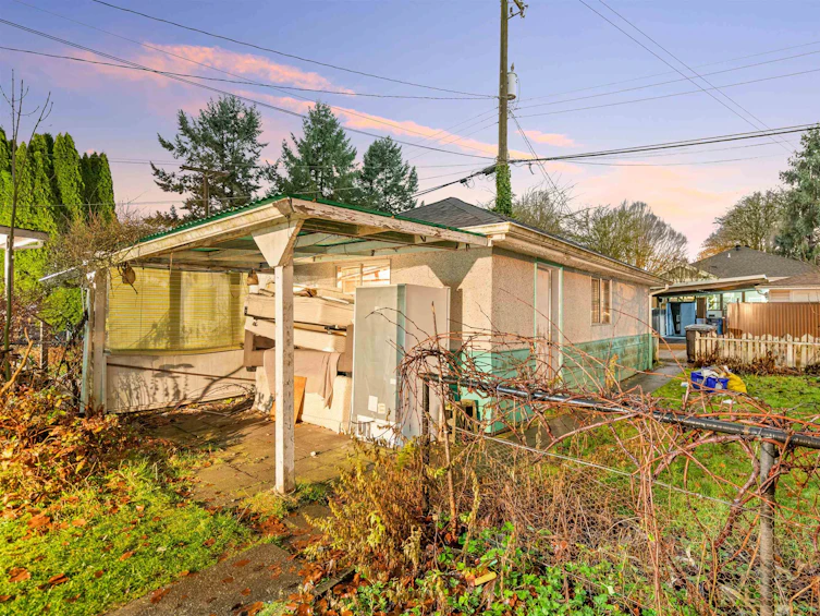 5365 Earles Street, Vancouver, BC, V5R 3S2 - 34