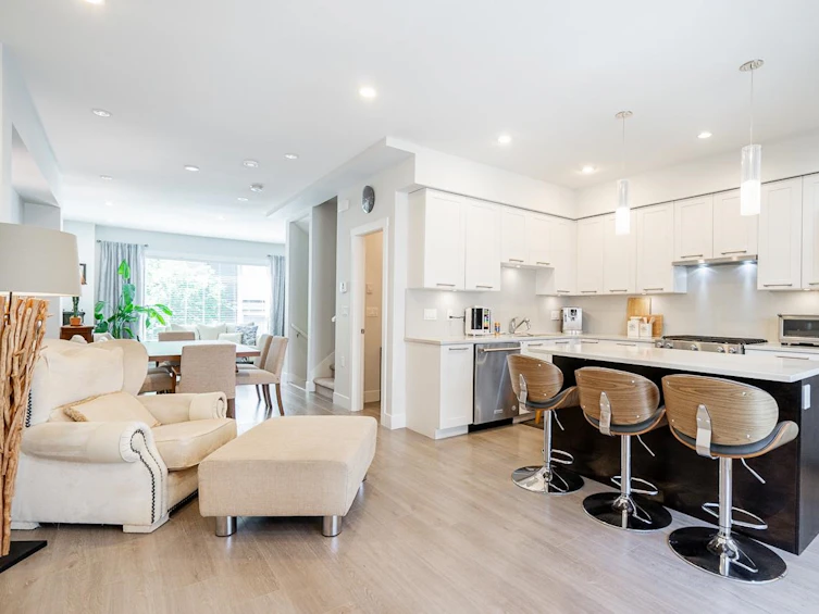 120-2280 163, Surrey, BC, V3Z 0S4 - 16