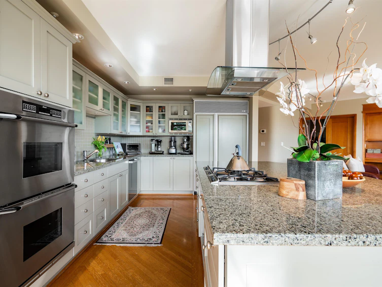 PH1-5700 Larch Street, Vancouver, BC, V6M 4E2 - 15