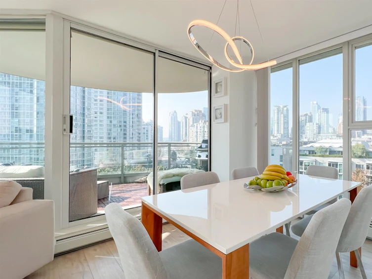 1003-1009 Expo Boulevard, Vancouver, BC, V6Z 2V9 - 9
