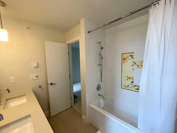 6180 Oak Street, Vancouver, BC, V6M 2W2 - 14