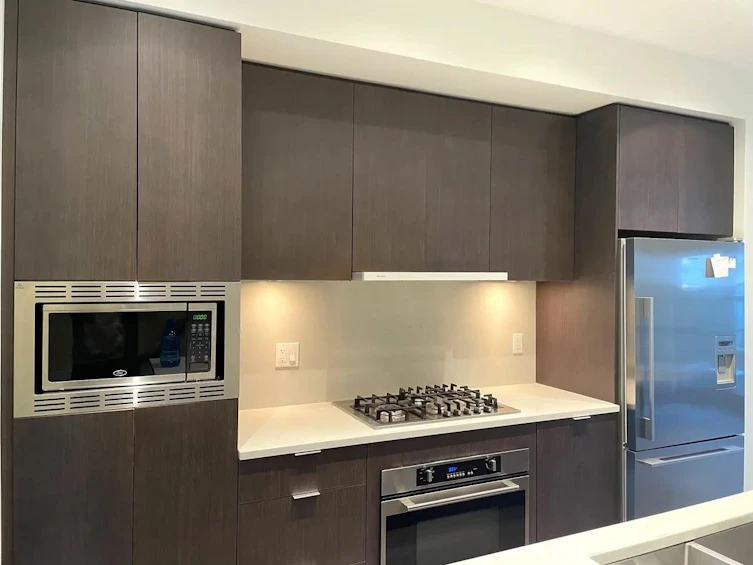 6180 Oak Street, Vancouver, BC, V6M 2W2 - 3