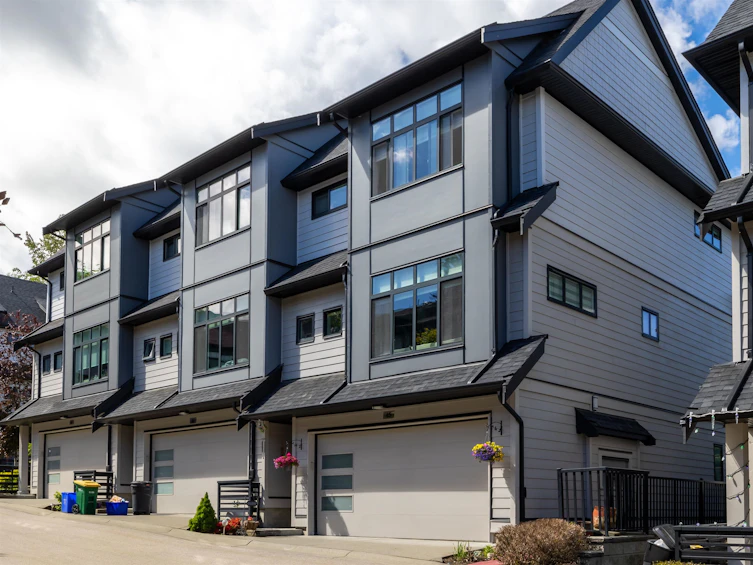 45-15177 60, Surrey, BC, V3S 7B3 - 2