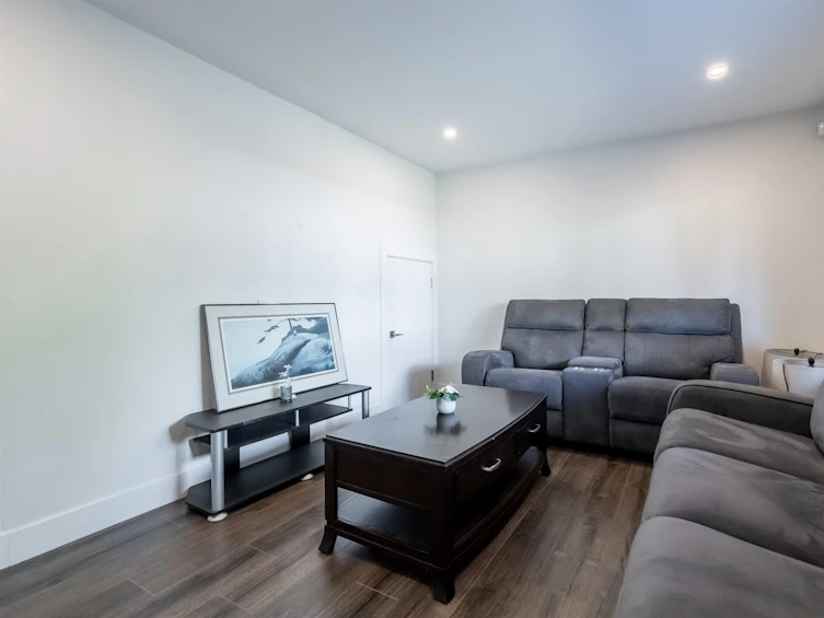 45-15177 60, Surrey, BC, V3S 7B3 - 31