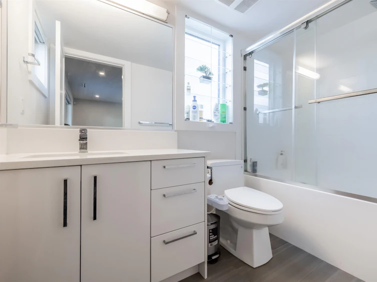 45-15177 60, Surrey, BC, V3S 7B3 - 33