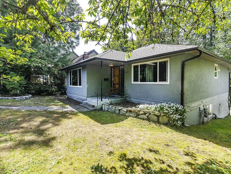3489 St. Marys Avenue, North Vancouver, BC, V7N 1X7