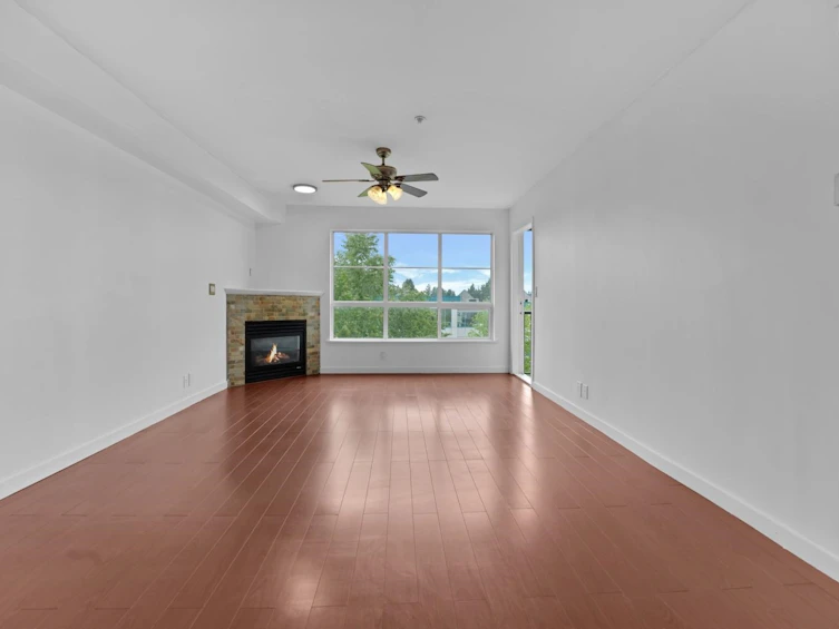 415-12083 92a Avenue, Surrey, BC, V3V 8C8 - 7
