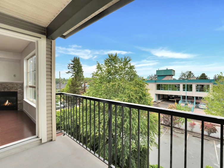 415-12083 92a Avenue, Surrey, BC, V3V 8C8 - 16