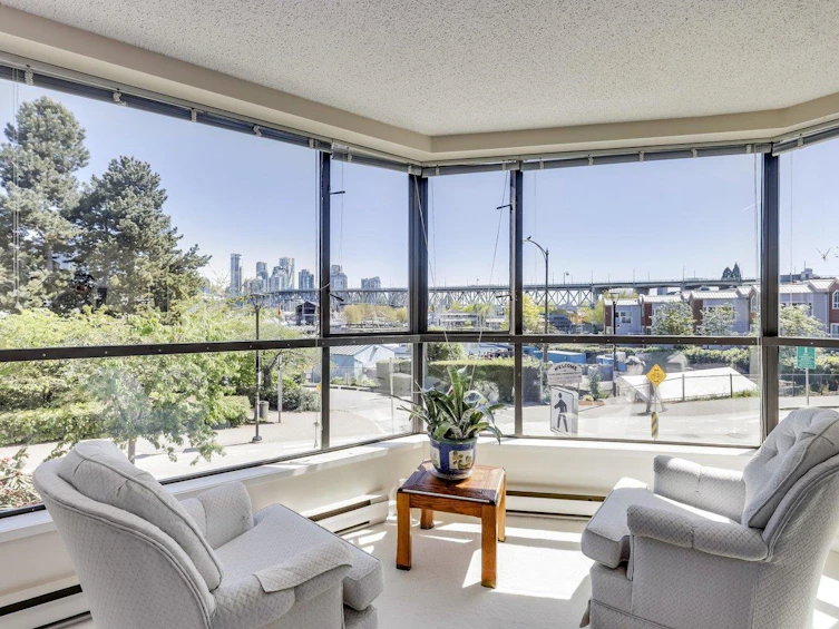 G01-1490 Pennyfarthing Drive, Vancouver, BC, V6J 4Z3 - 7