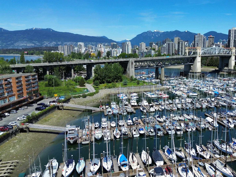 G01-1490 Pennyfarthing Drive, Vancouver, BC, V6J 4Z3 - 30