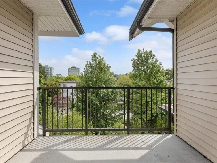 408-14960 102a Avenue, Surrey, BC, V3R 6A3 - 25