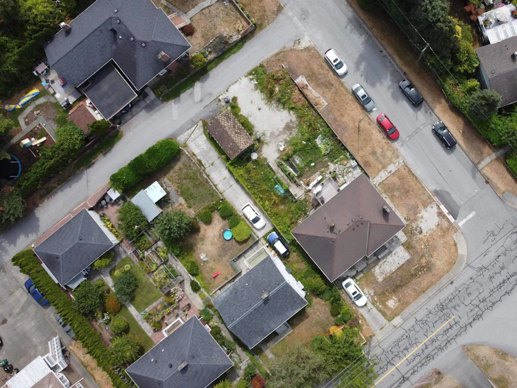 7884 Patterson Avenue, Burnaby, BC, V5J 3P5